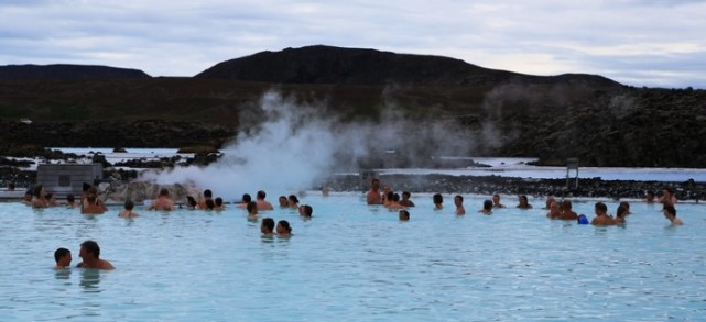 冰岛足球进步得有多快,足球逆袭冰岛