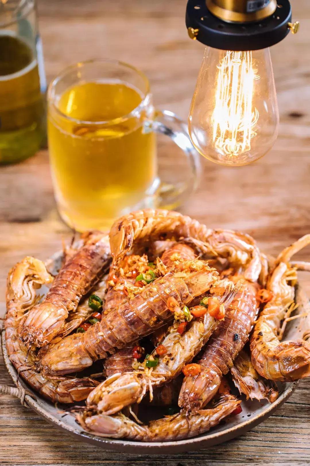 厨房小白也能做的吮指椒盐皮皮虾,椒盐皮皮虾怎么才能炸得酥脆