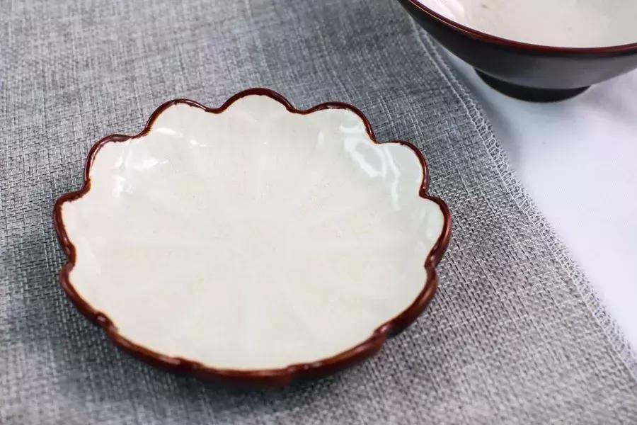 日本百元店买什么东西好,日本百元店必买小东西