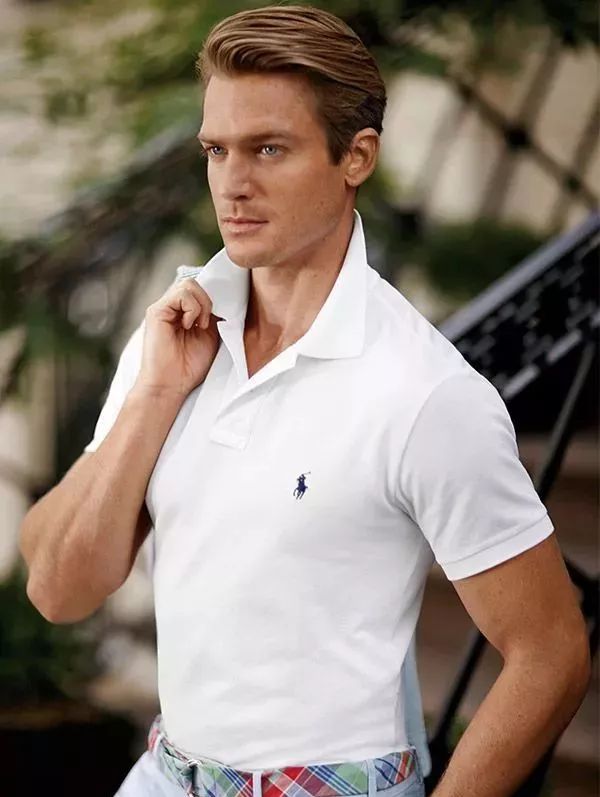 光有老爹鞋怎么够，没有这件单品就不能叫DadLook