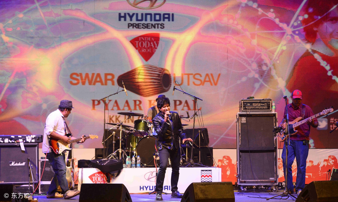 唱歌老是接不上气气短,唱歌时前一句气没用完怎么换气