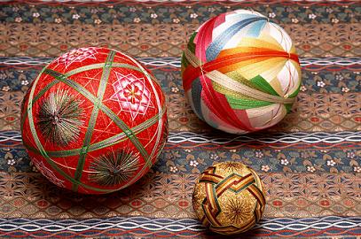 李白写了什么诗有关足球,关于足球的古诗六句七言诗