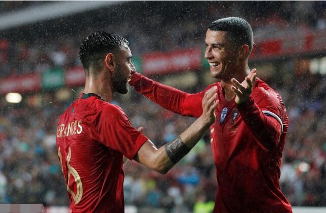 篮球运动员为什么穿李宁,篮球比赛为什么穿无袖球衣