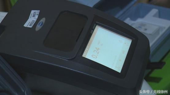 夏天恒温游泳馆温度多少合适,夏天游泳馆的水温适合游泳吗