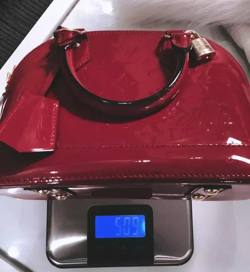 lv全球比价最新,想买一个lv不知道该不该买