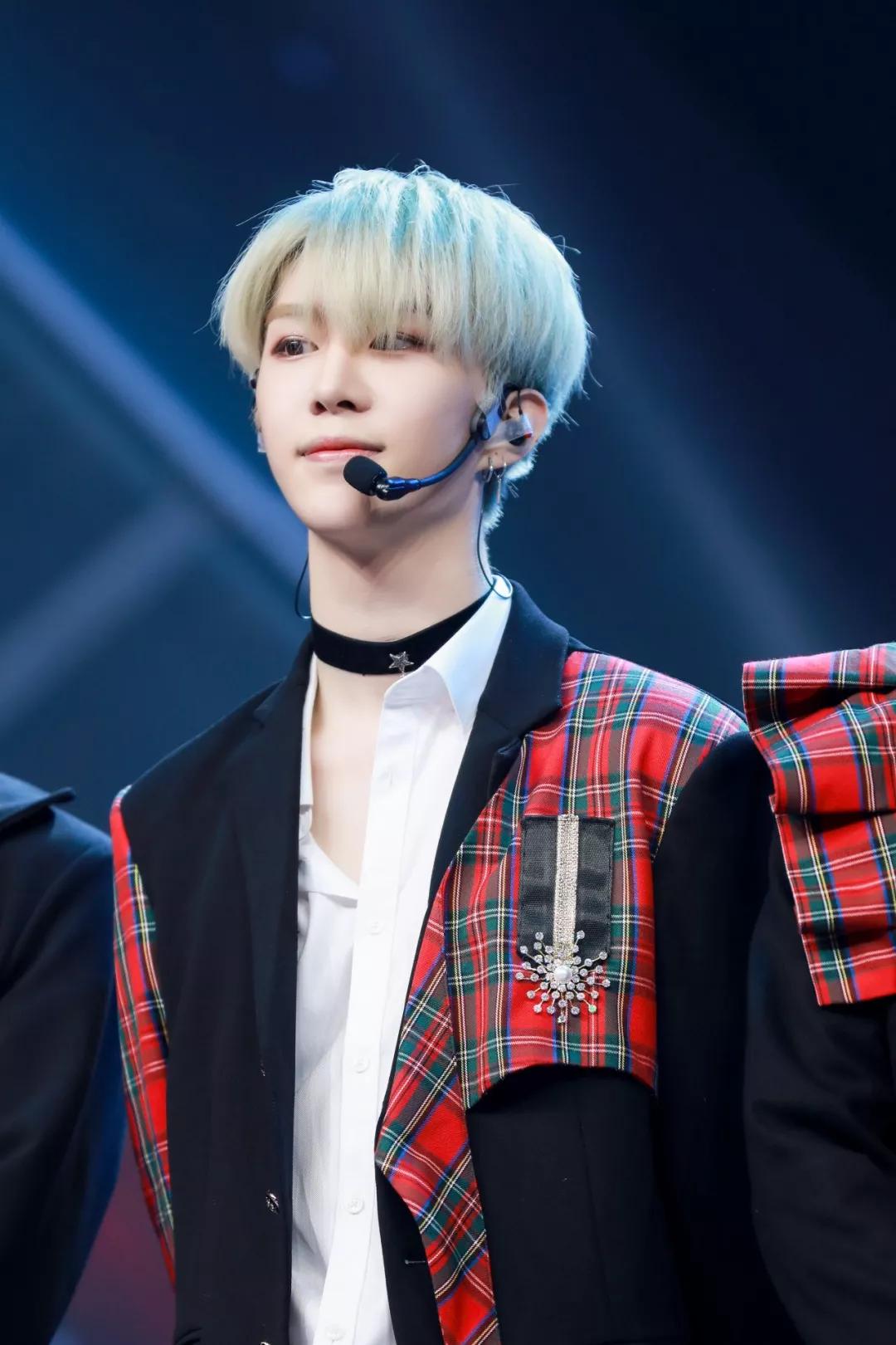 乐华七子新歌nexttoyou,乐华七子亚洲新歌榜舞台