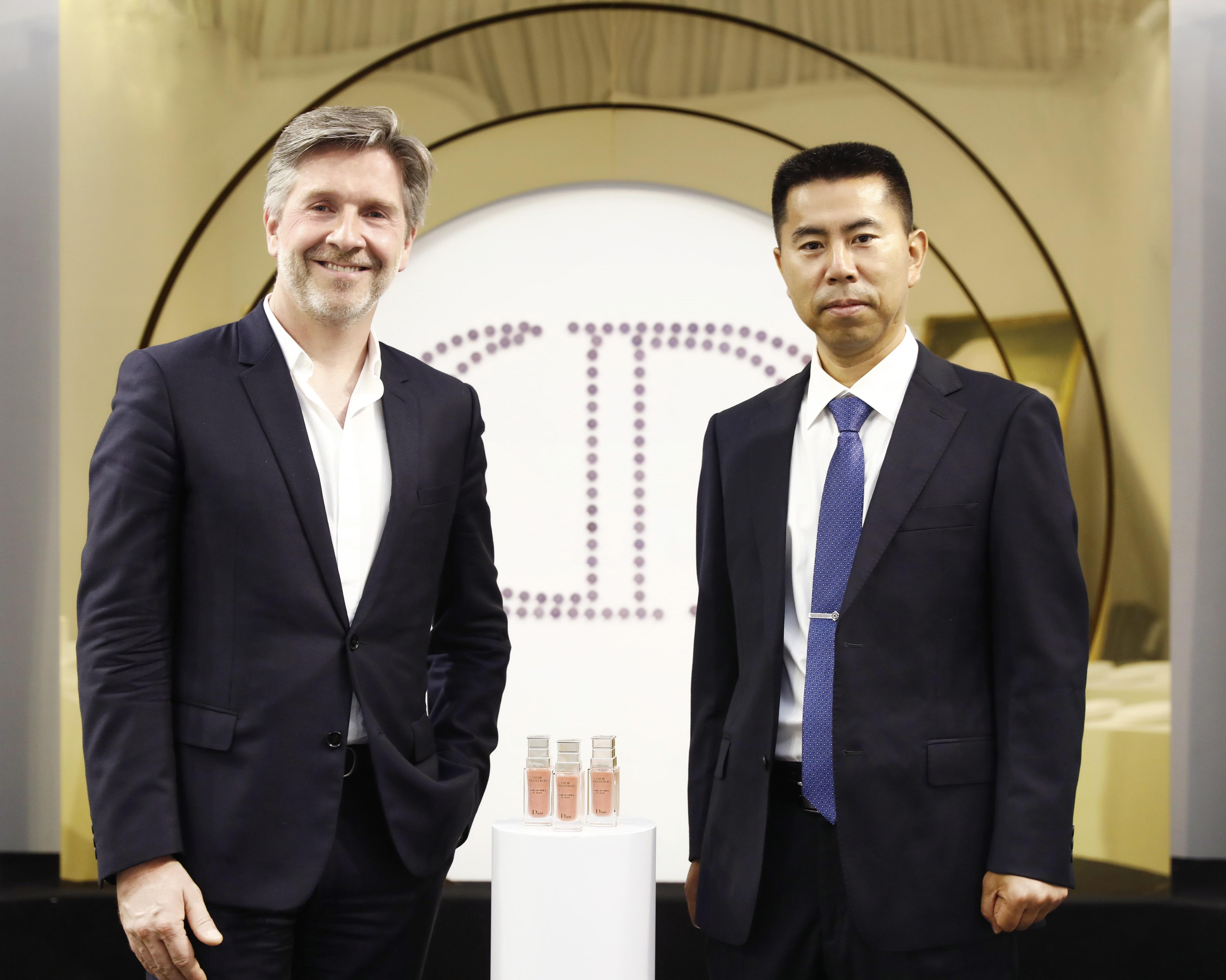 鍕ゆ姽鎶よ偆鍝佺毊鑲や細濂藉悧,鍕ゆ姢鑲ょ毊鑲よ嚜鐒跺ソ