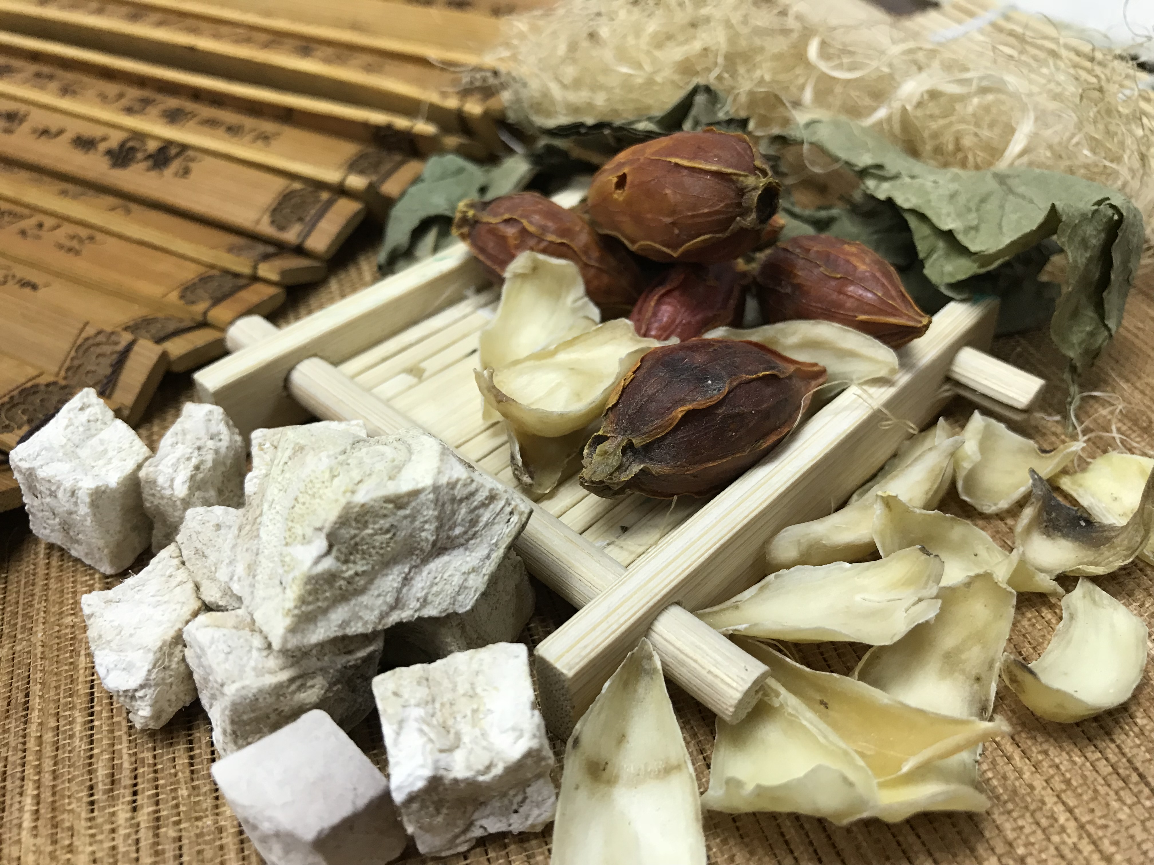 尿酸高对肾脏的影响有哪些,高尿酸血症的明显征兆