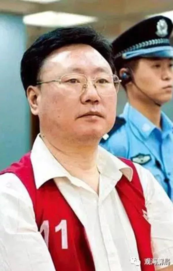 全部球员被红牌罚下,各球星被红牌罚下