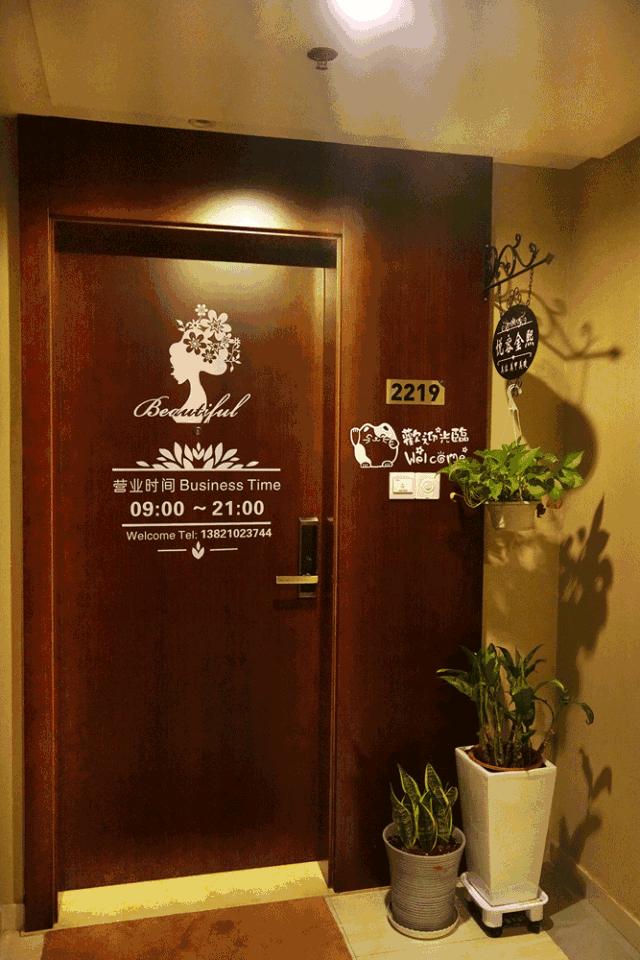 天津小白楼的神店！脱毛后瞬间白2度，原来女神夏天都……