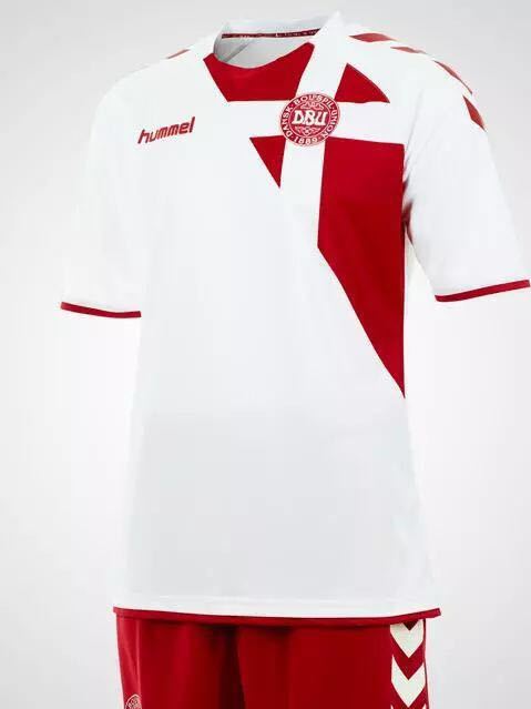 「DesignForce」2018世界杯不带你去天台,带你看球衣!