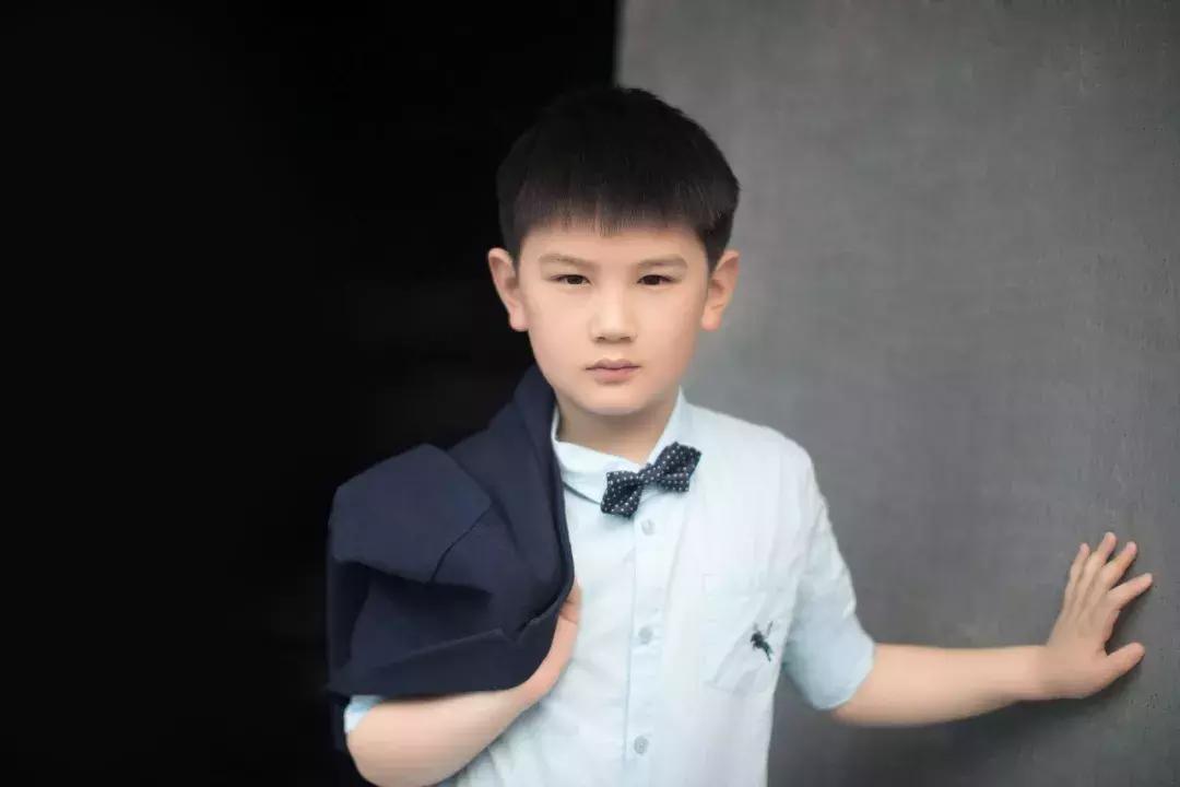 少年我的未来不是梦舞蹈,少年我的未来不是梦串烧