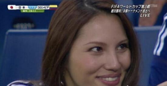 世界杯法兰西太太团惊艳全场,日本足球队太太团看世界杯