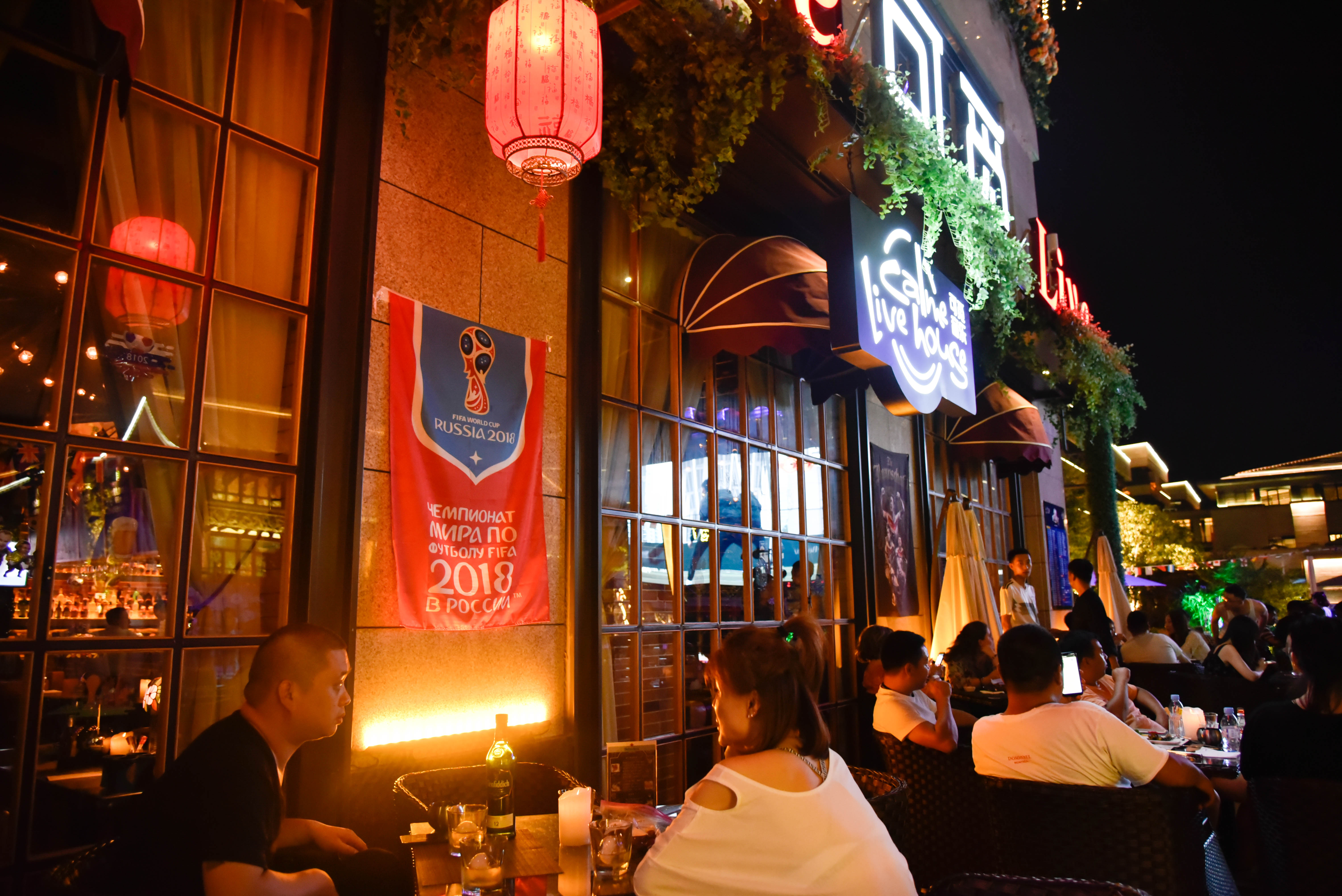 有球必应广场,有球必到台球厅