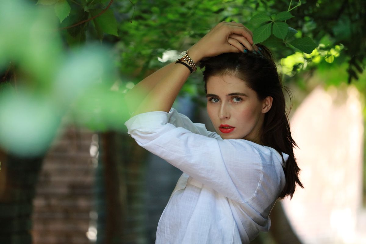 爱死小白伞星空,爱死小白和小白兔