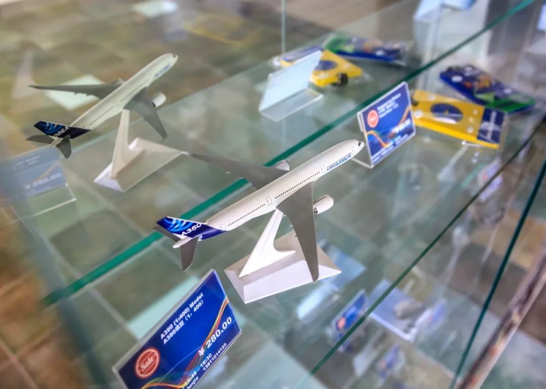 什么？你的当班飞行员，居然沉迷电玩？！