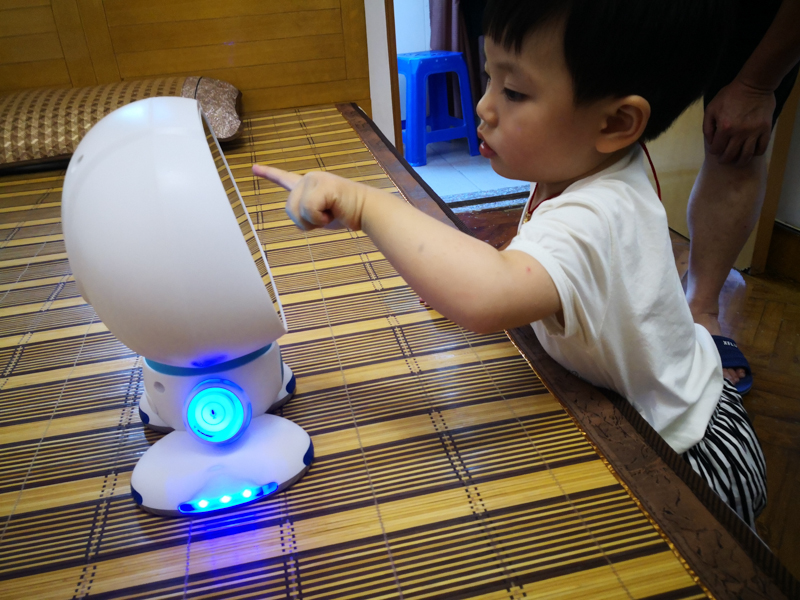 小乐智能教育机器人多少钱,小乐智能教育学习机