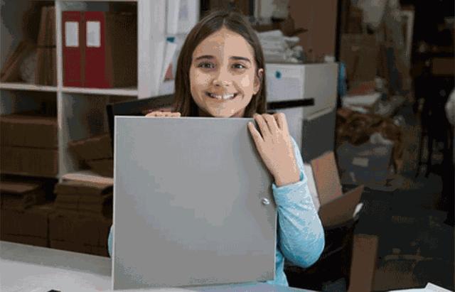 宜家沙雕广告,讽刺宜家的广告