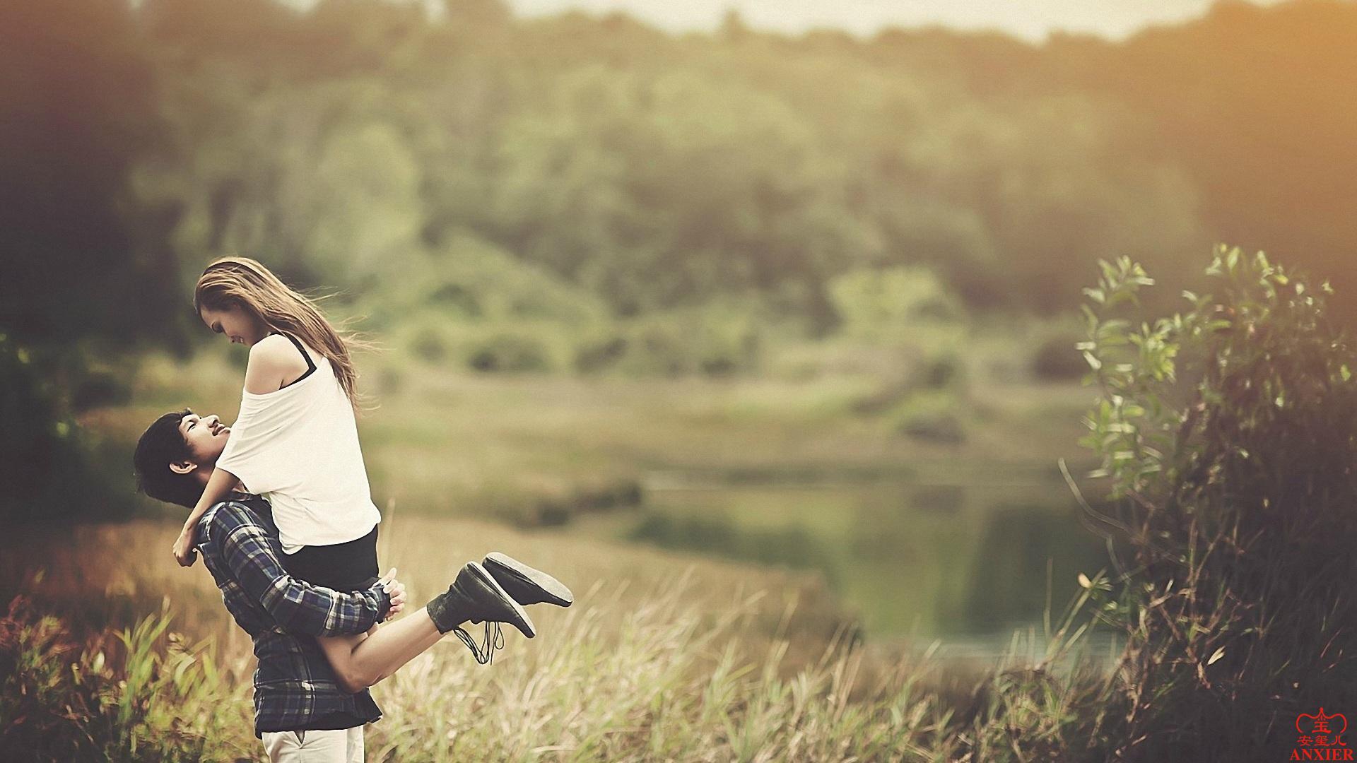 我年纪轻轻为何心事重重怎么回复,年纪轻轻完全走不了路怎么办