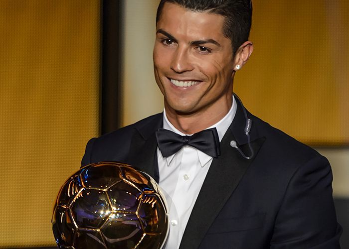 c罗座驾凯迪拉克,c罗最新座驾特斯拉