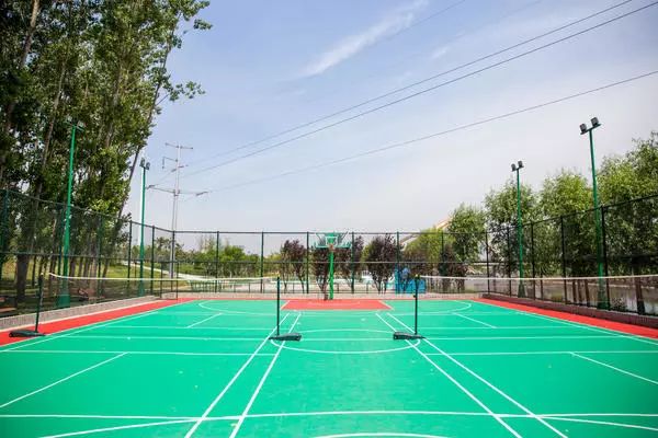 别心疼梅西了!来踢场球吧!许昌27个足球场地址都在这!