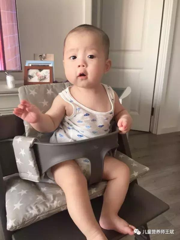 挑选奶粉注意事项及禁忌,正确的挑选奶粉方法