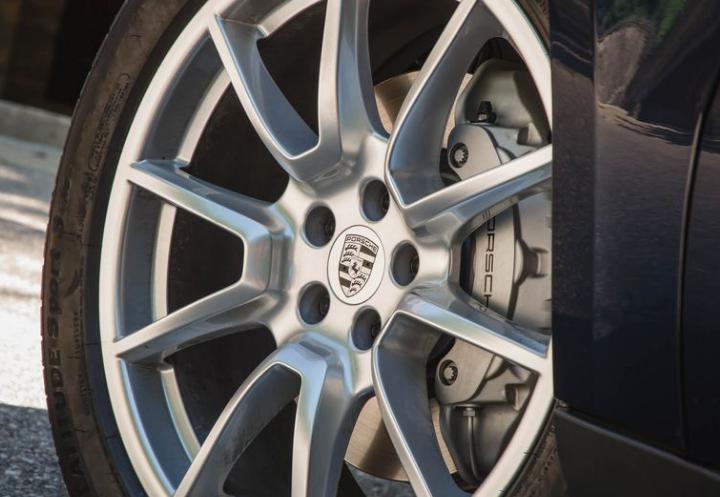 macan保时捷实用好物,保时捷卡宴和macan区别在哪里