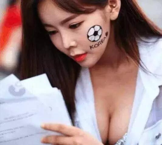 世界杯看点各国球星,世界杯赛场高颜值女球迷惊艳镜头