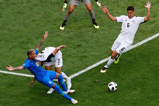 var给现代足球带来什么,var足球战术