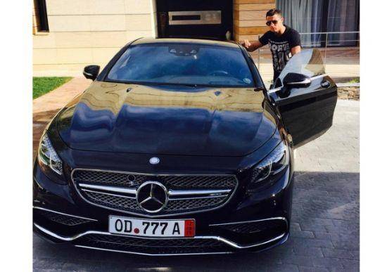 c罗豪宅豪车曝光,c罗豪车全部图片