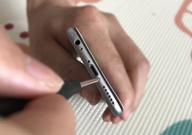 苹果6电池更换全过程,苹果iphone6s换电池教程