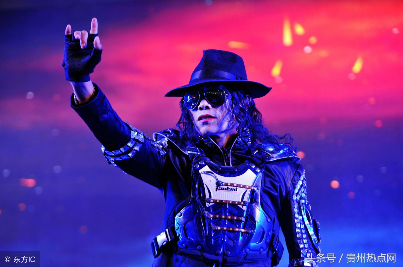 迈克杰克逊去世前的新闻,迈克尔杰克逊逝世当天新闻