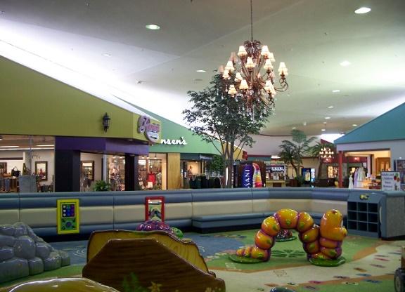 新手想开个儿童游乐场怎么入手,开儿童游乐园投资多少钱