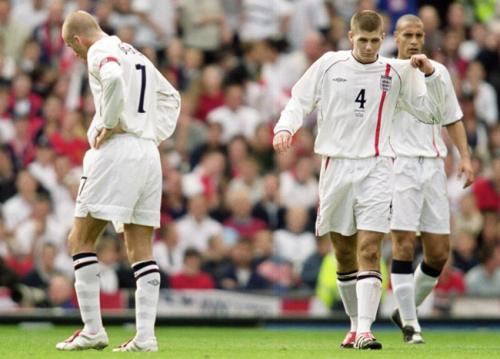 有哪些欧洲球队是中国的,被中国队击败的欧洲球队