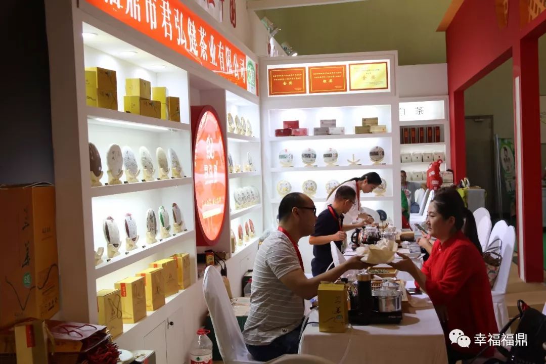 福鼎白茶进京“赶考”，好评如潮，香飘“一带一路”