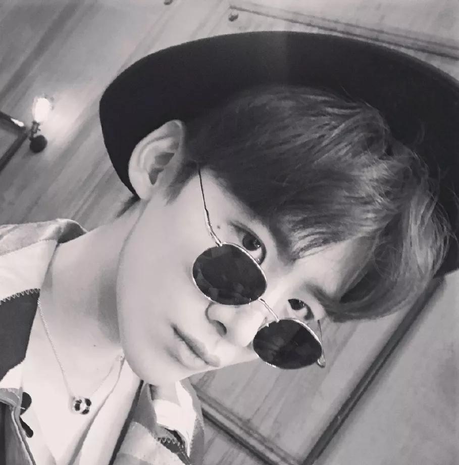 今年最流行的眼镜框,最近比较流行什么眼镜框