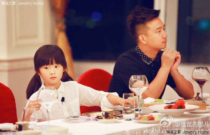 不知不觉，暴走的00后已跻身时尚圈