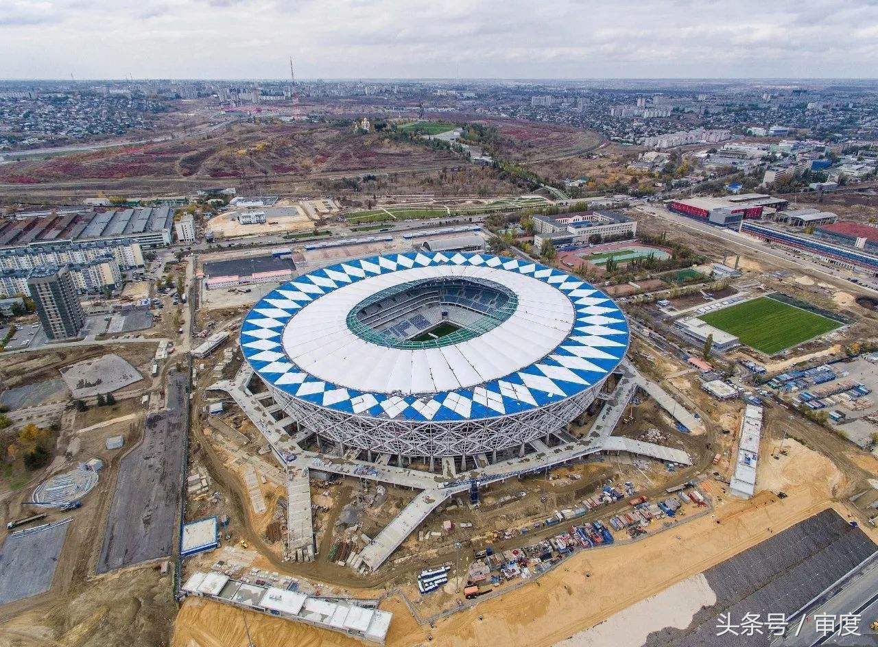 这座世界杯球场下，埋藏着一段悲壮而震撼人心的历史