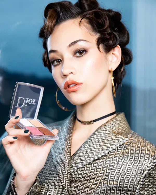 水原希子明明美到360度无死角，居然自卑了这么多年？