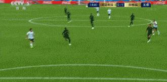 我是梅西我现在慌得一比,梅西完形填空