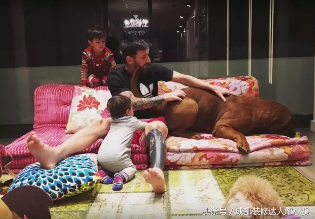 梅西和c罗的房子长啥样,梅西c罗内马尔小贝