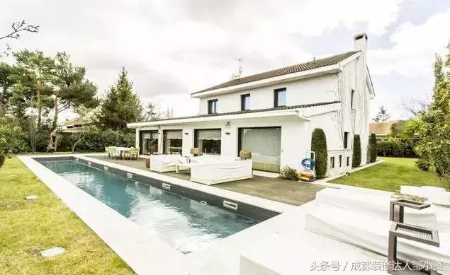 梅西和c罗的房子长啥样,梅西c罗内马尔小贝