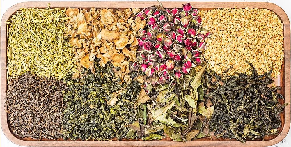 喝了北大茶人和清华女孩做的花草工夫茶，再也不排队买奶茶