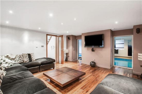 迪丽热巴的豪宅视频,迪丽热巴豪宅曝光