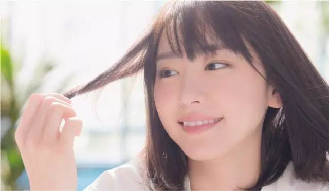 雷叔有货丨日本妹子用酸奶敷脸？效果竟然比敷100片面膜还好！