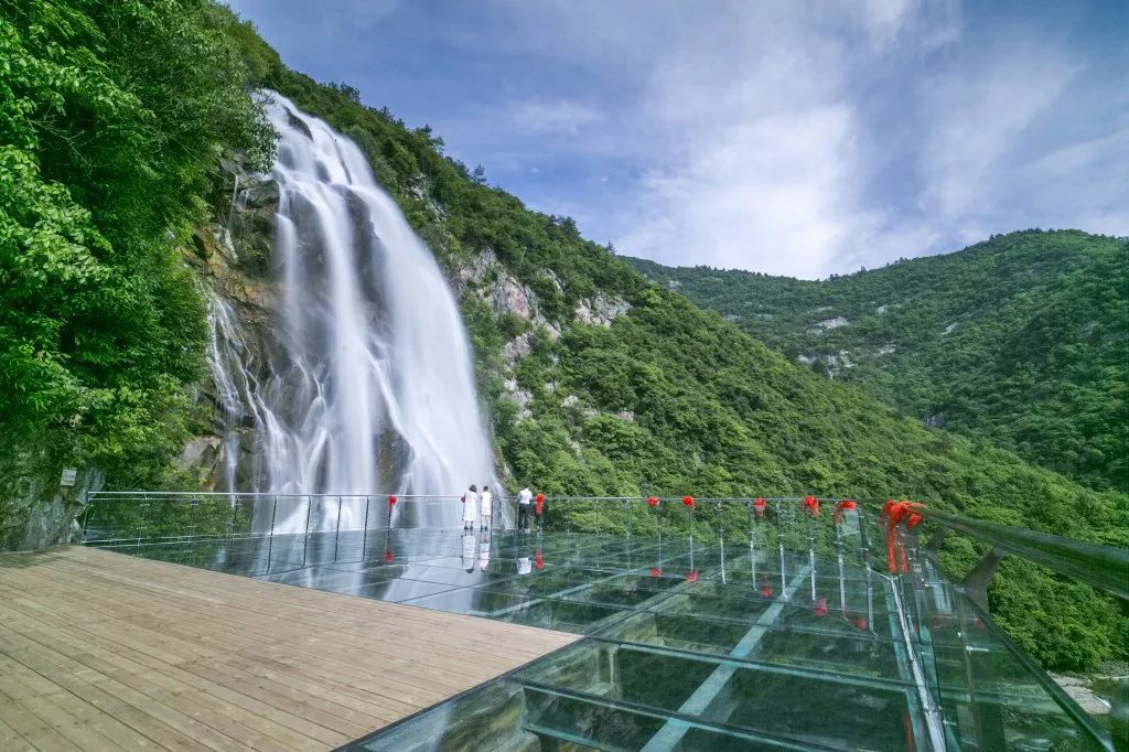 岳西思源学校足球比赛,岳西县足球比赛