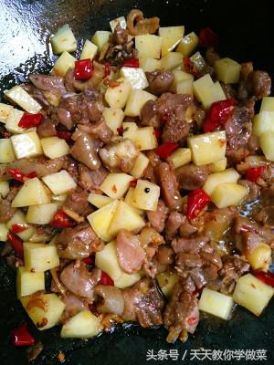 土豆炒鸡肉咖喱的家常做法,土豆炒鸡肉会胖吗