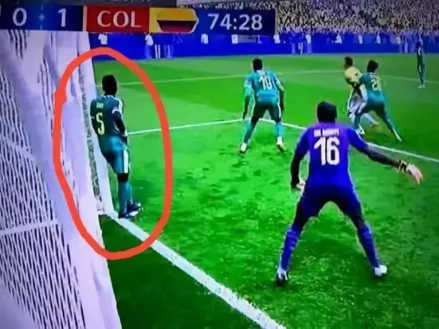 世界杯搞笑瞬间集锦德国,世界杯乌龙足球集锦爆笑