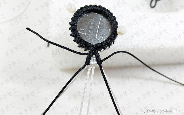 编织硬币小猫挂件,硬币挂件编织教程猫头