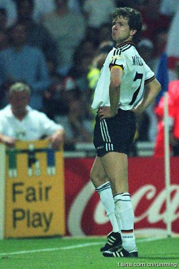 足球为什么是世界第一大运动,足球就是世界第一运动黄健翔